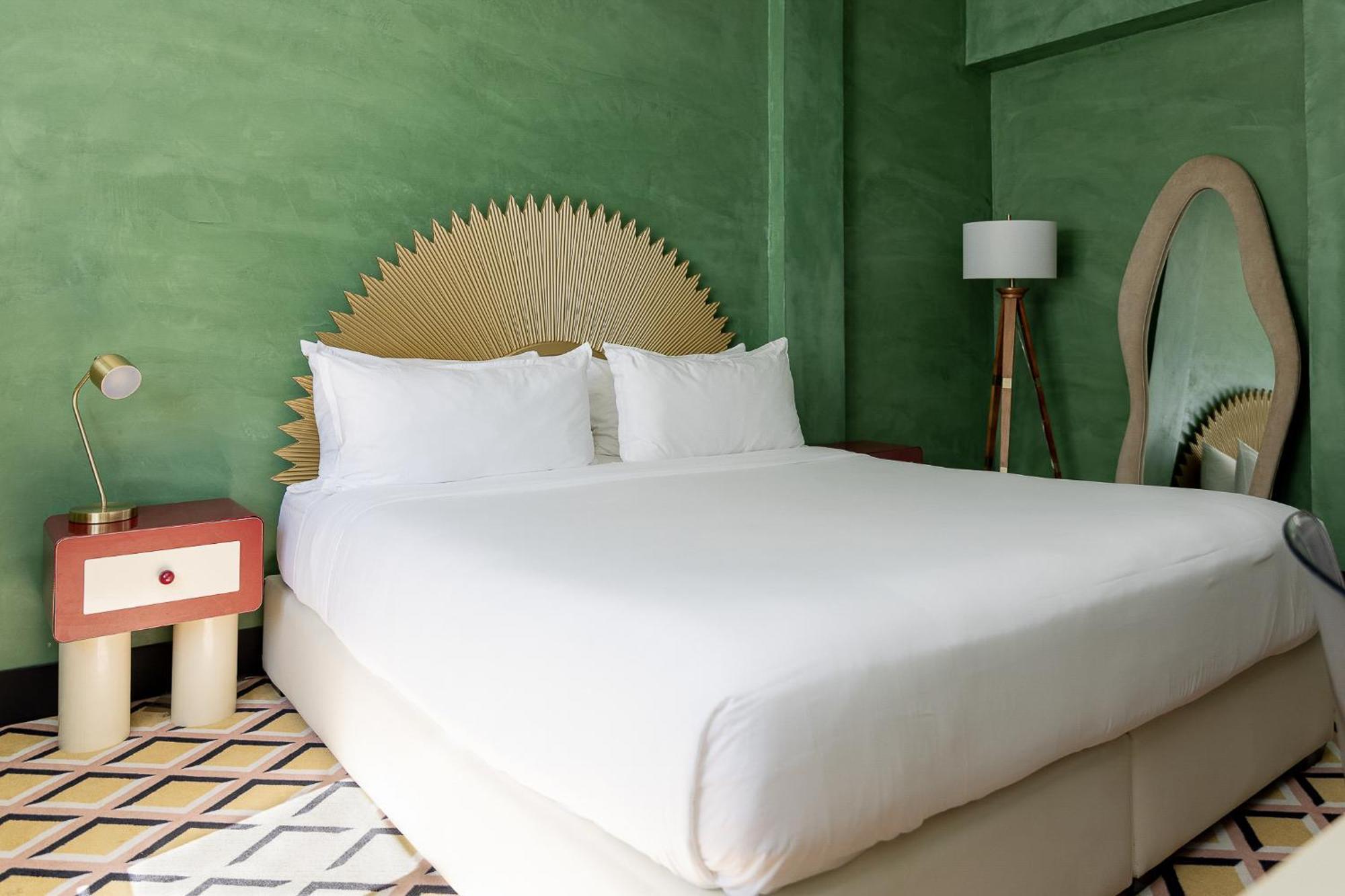 Crest Hotel Suites Маямі-Біч Екстер'єр фото